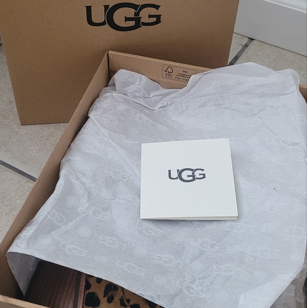 UGG booties - Picture 8 of 8